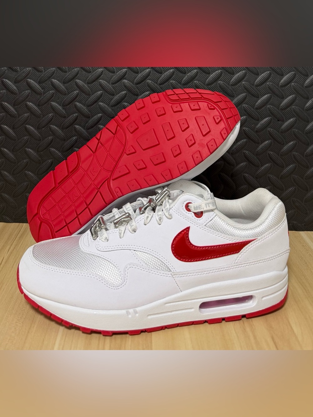 Nike Air Max 1 PRM Shoes Valentine’s Day White Red HV2303-100 Men's Size 10 NEW